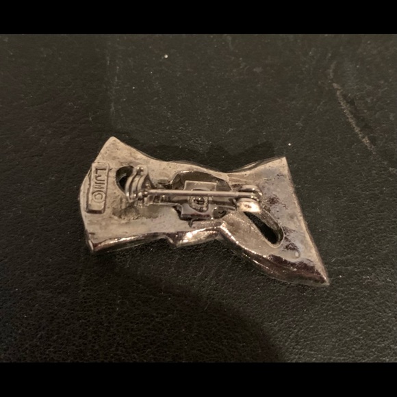 80s Vintage 🎀 bow rhinestone 💎 pin - Picture 2 of 2